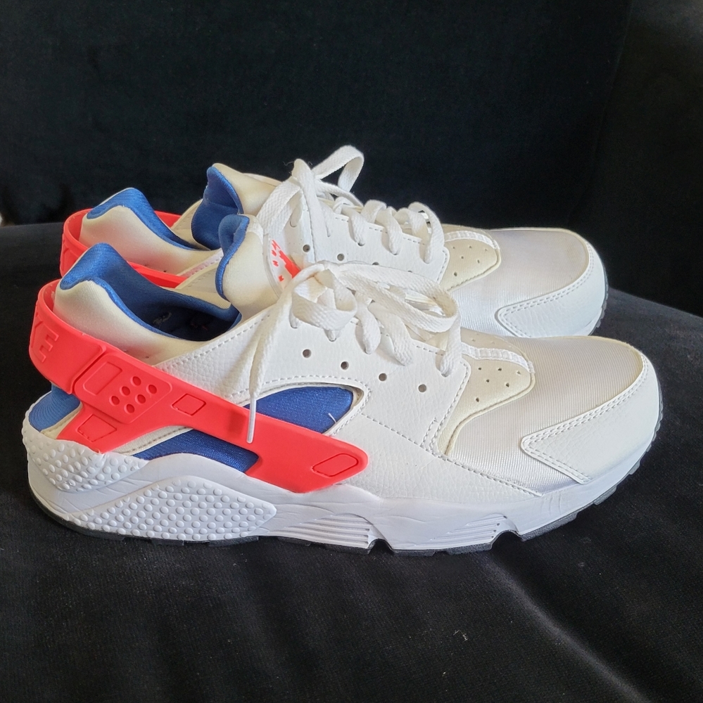 Nike Air Huarache, Men's Size 11